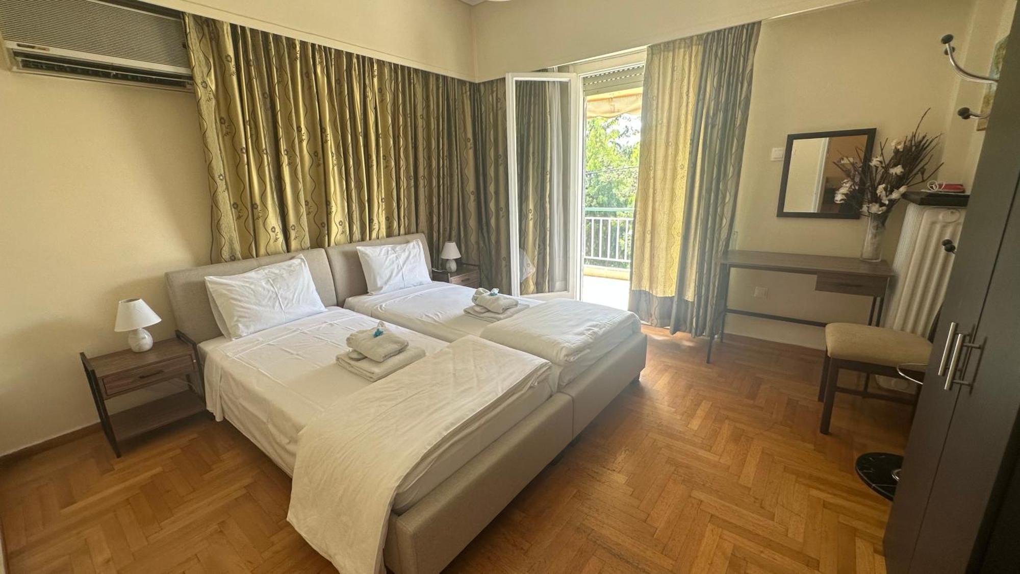 Harokopio Apartment In Athènes Extérieur photo